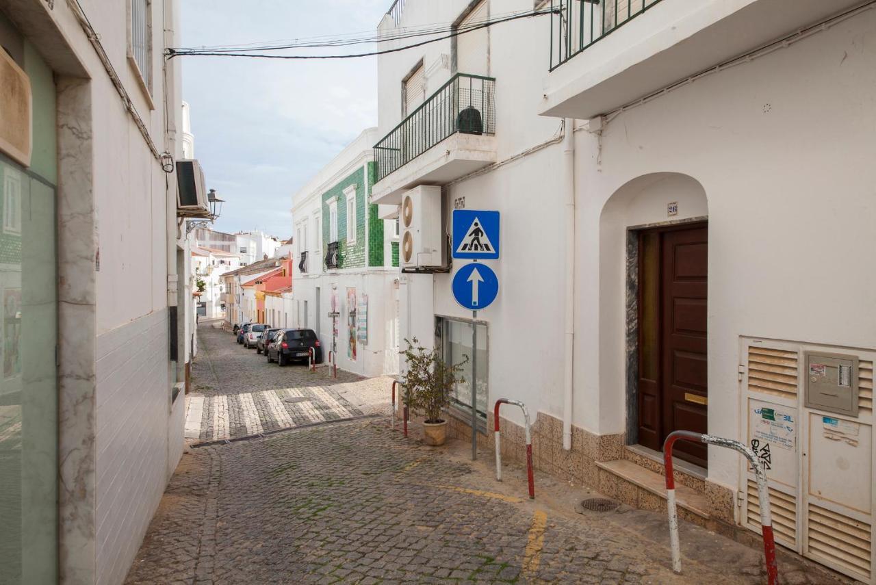 Apartment A37 - Casa Alferes In Downtown *